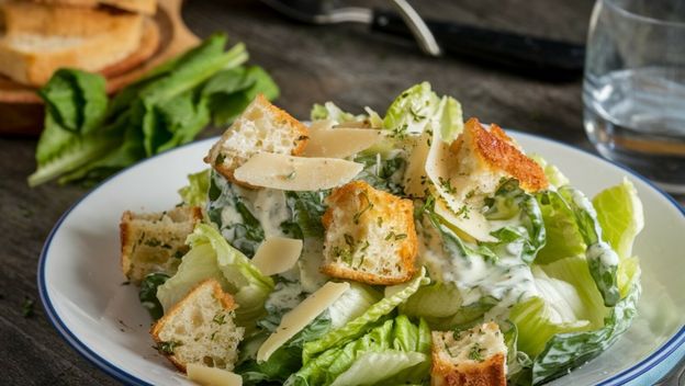 Prava Cezar salata