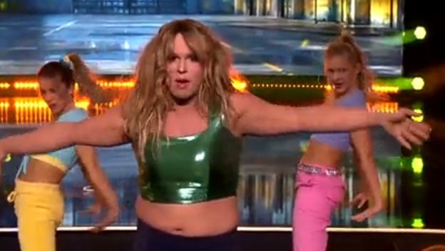 Sven Pocrnić kao Britney Spears