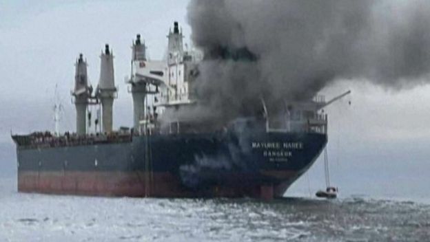 Pogođen tajlandski teretni brod