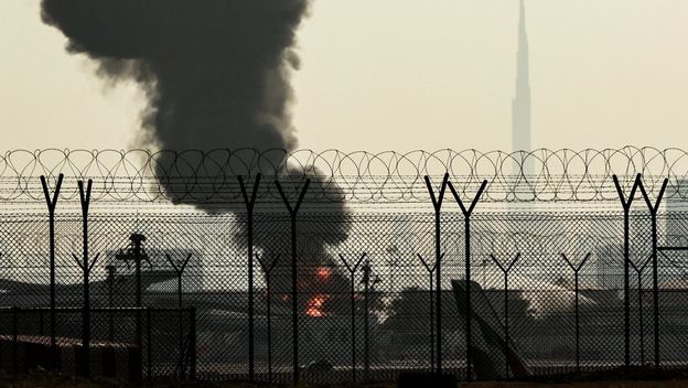 Požar na aerodromu u Dubaiju