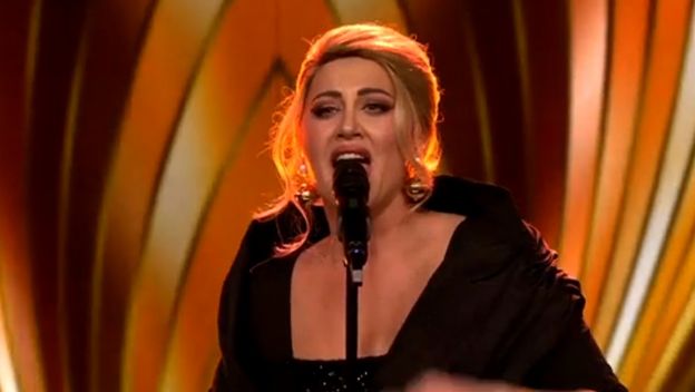 Iva Ajduković kao Adele