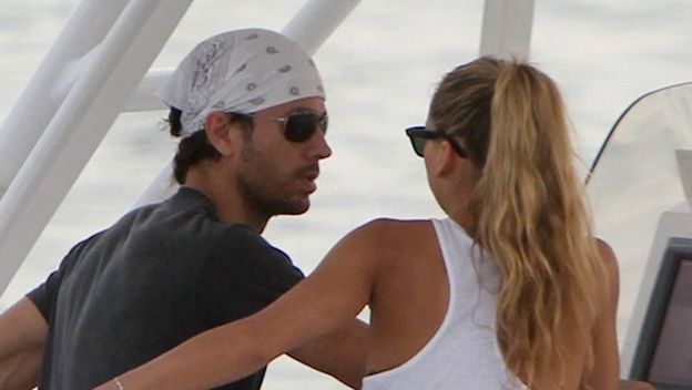 Enrique Iglesias i Ana Kurnjikova - 10