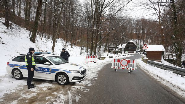 Policija pred sljemenskom cestom, ilustracija
