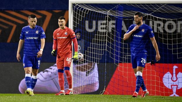 Arber Hoxha, Dominik Livaković i Scott McKenna