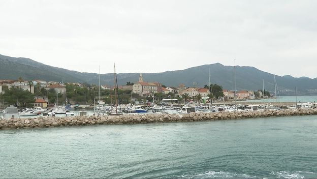 Smeće na Pelješcu - 1