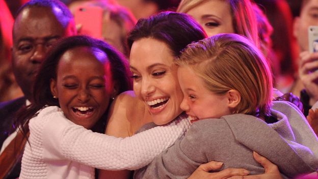 Zahara Jolie-Pitt i Angelina Jolie - 1