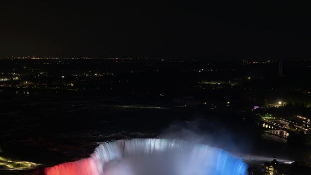 Niagara u bojama hrvatske zastave - 6