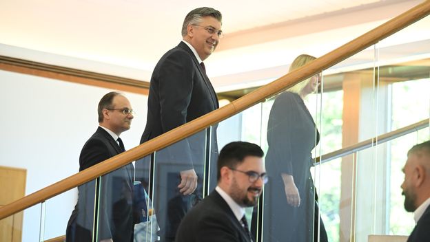 Andrej Plenković došao po mandat u Ured predsjednika - 2