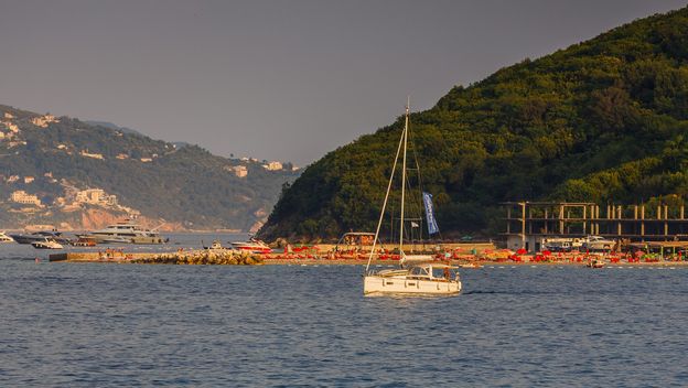 Jadranska obala kod Budve, ilustracija
