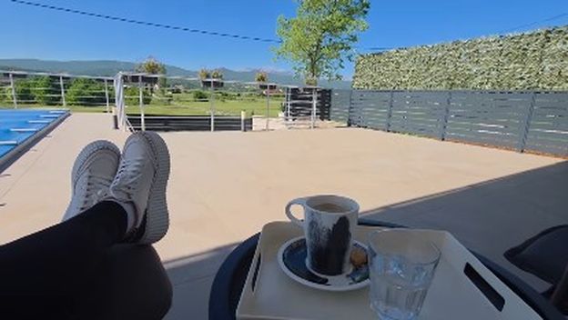 Neda Ukraden na Instagramu