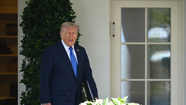 Donald Trump u vrtu Bijele kuće