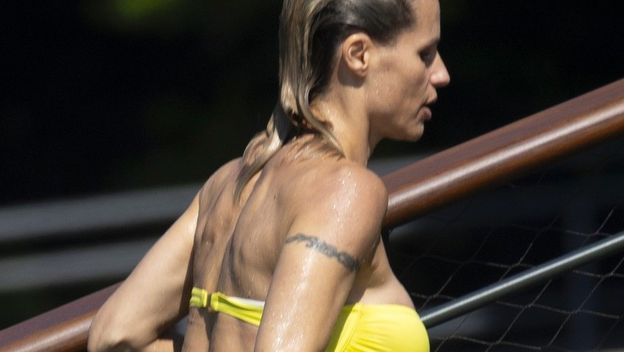 Michelle Hunziker - 3
