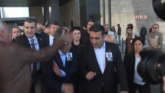 Napad na čelnika oporbe u Turskoj