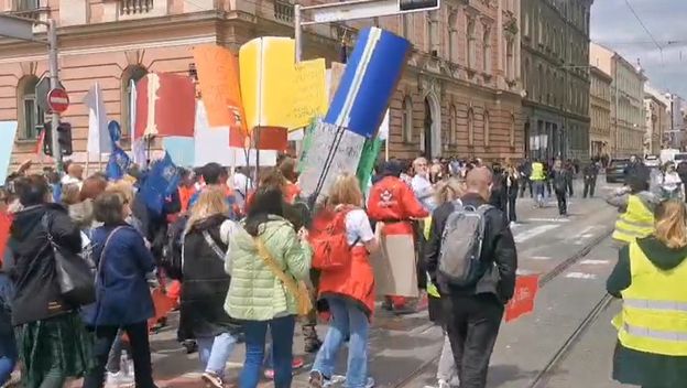 Povorka prosvjetnih radnika