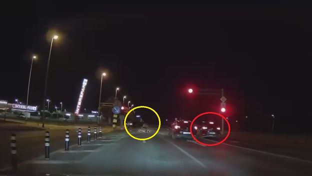 Neoprezni vozač zamalo pregazio obitelj na pješačkom prijelazu