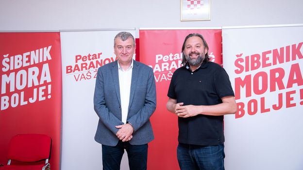 Petar Baranović i Tonči Restović u stožeru SDP-a