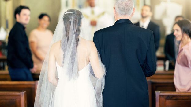 Mladenci pažljivo biraju pjesmu uz koju će hodati do oltara