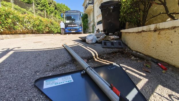 Armada razbijala ispred hotela s igračima Slavena