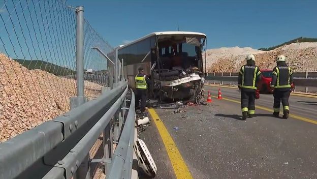 Sudar autobusa na autocesti A1 - 5