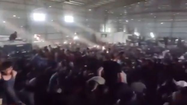Palestinci sami uzimaju hranu