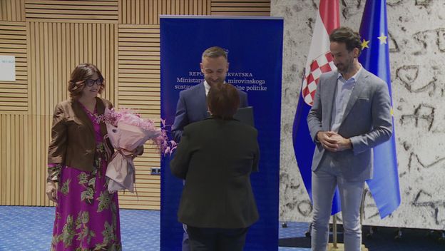 Dodijeljene nagrade udomiteljima