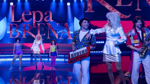David Amaro kao Lepa Brena, ep. 11, TLZP - 1