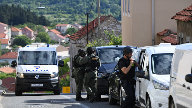 Policijska potraga za ubojicom iz Drniša - 2
