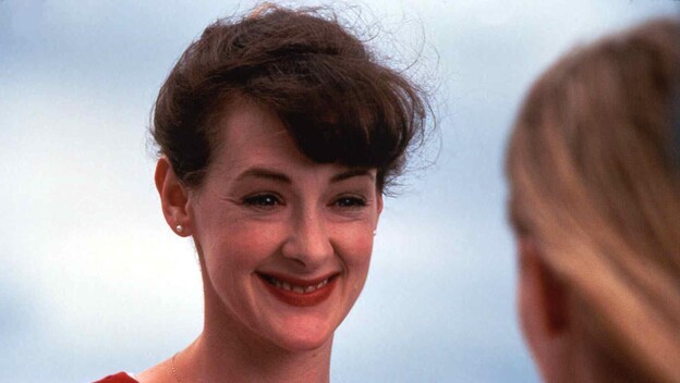 Joan Cusack - 7