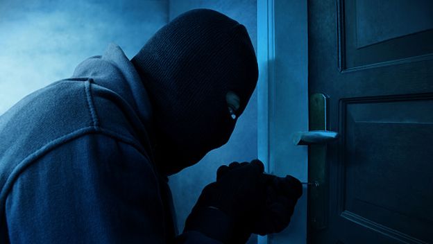 Provalnik, ilustracija (Foto Getty)