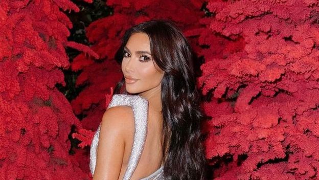 Kim Kardashian - 12