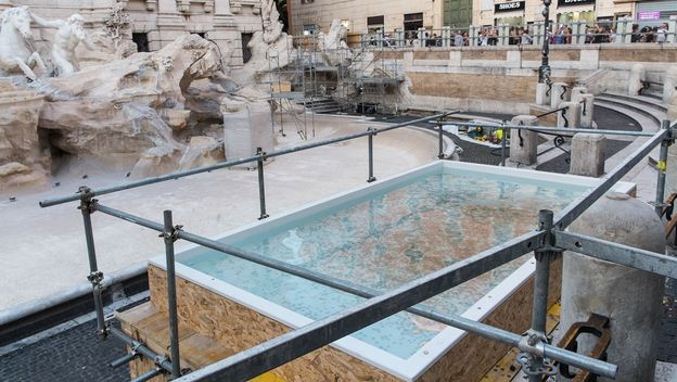 Fontana di Trevi u Rimu, studeni 2024. - 2