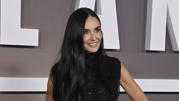 Demi Moore na premijeri serije 'Landman' u Los Angelesu - 8