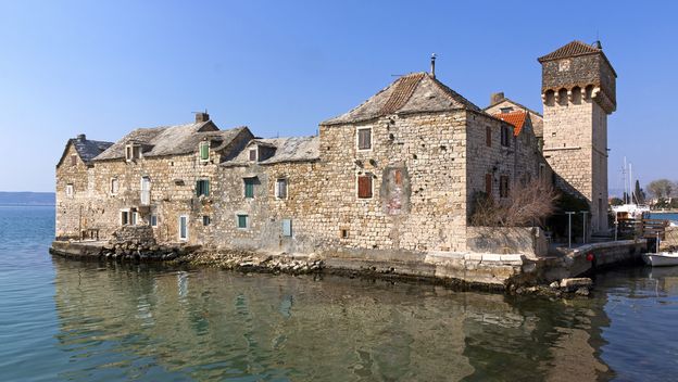 Kaštel Gomilica