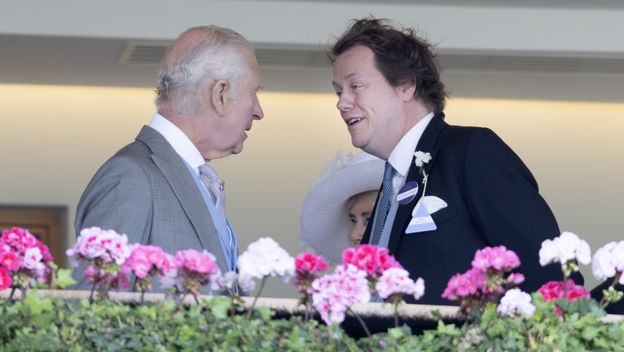 Tom Parker Bowles, kraljica Camilla i kralj Charles III - 1