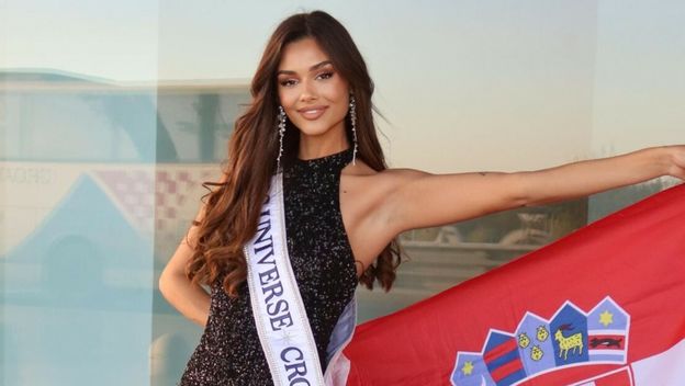 Laura Gnjatović, Miss Universe Hrvatske - 4
