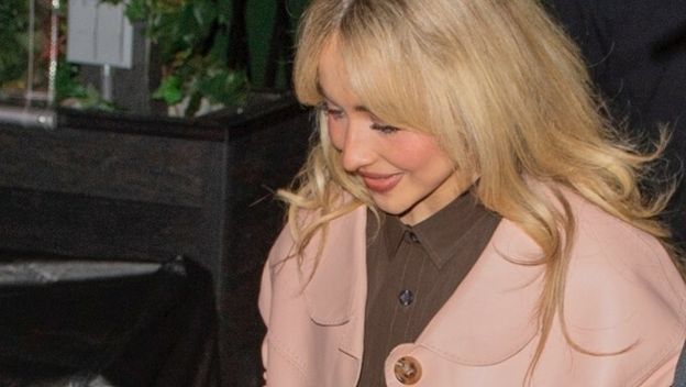 Sabrina Carpenter - 3