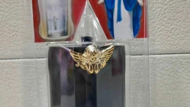 Svijeća s nelogičnim opisom na pakiranju