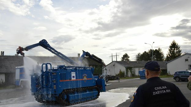 Robot Ravnateljstva civilne zaštite