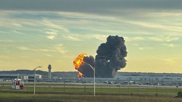 Požar nakon pada zrakoplova