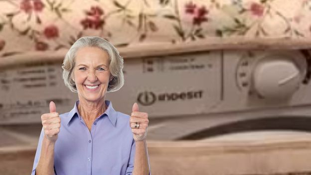 Neobična perilica rublja i ponosna baka