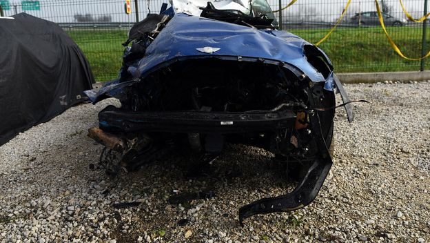 Osobni automobil u kojem su stradali mladići - 6