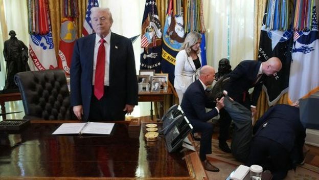 Incident u Ovalnom uredu - 5