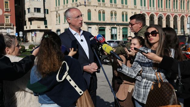 Ivica Puljak održao je izvanrednu konferenciju za medije - 4