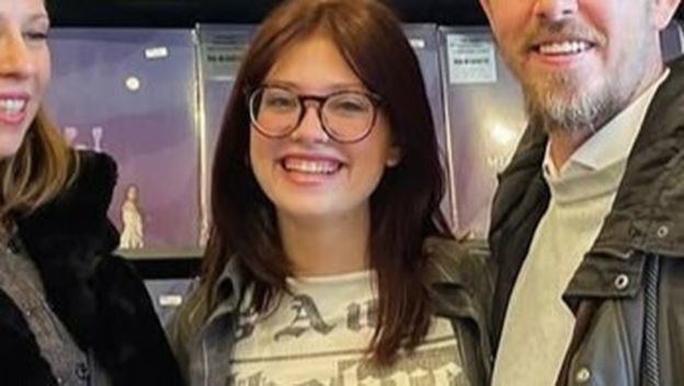 Mia Negovetić s roditeljima - 1