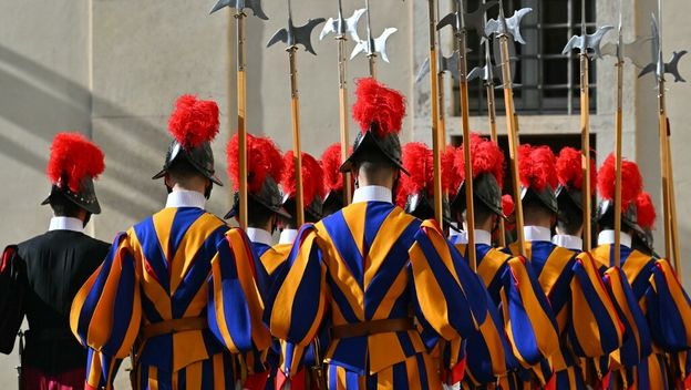 Papinska švicarska garda