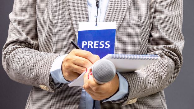 Novinarka, ilustracija