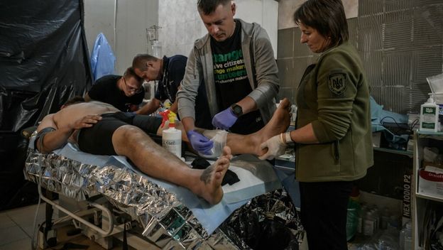 Ranjeni ukrajinski vojnik