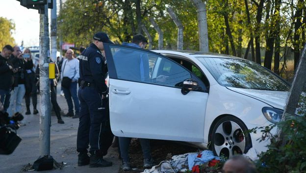 Automobil uletio među ljude u Beogradu - 1
