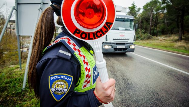 Prometna policija, ilustracija