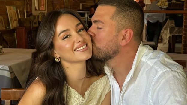 Arijeta Gashi i zaručnik - 3